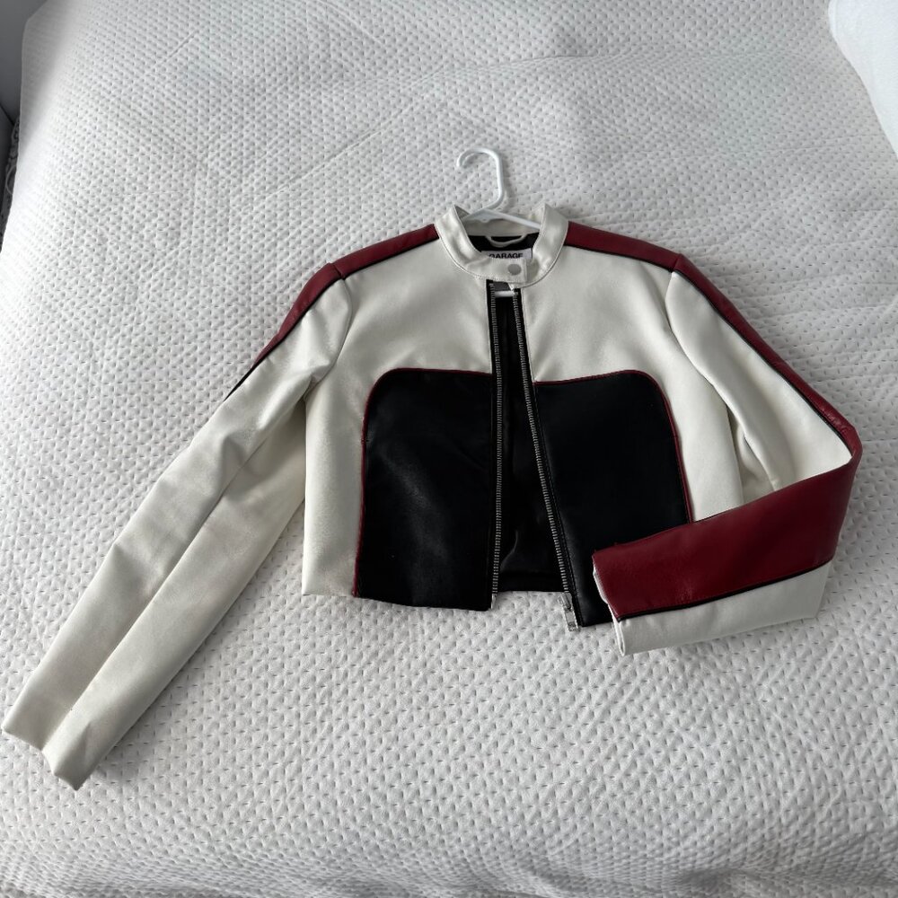 F1 GARAGE CROPPED RACER VEGAN RED WHITE BLACK LEATHER JACKET SMALL